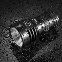 Vastlite GENERAL 6050lm 810m 21700 Flood LED Flashlight