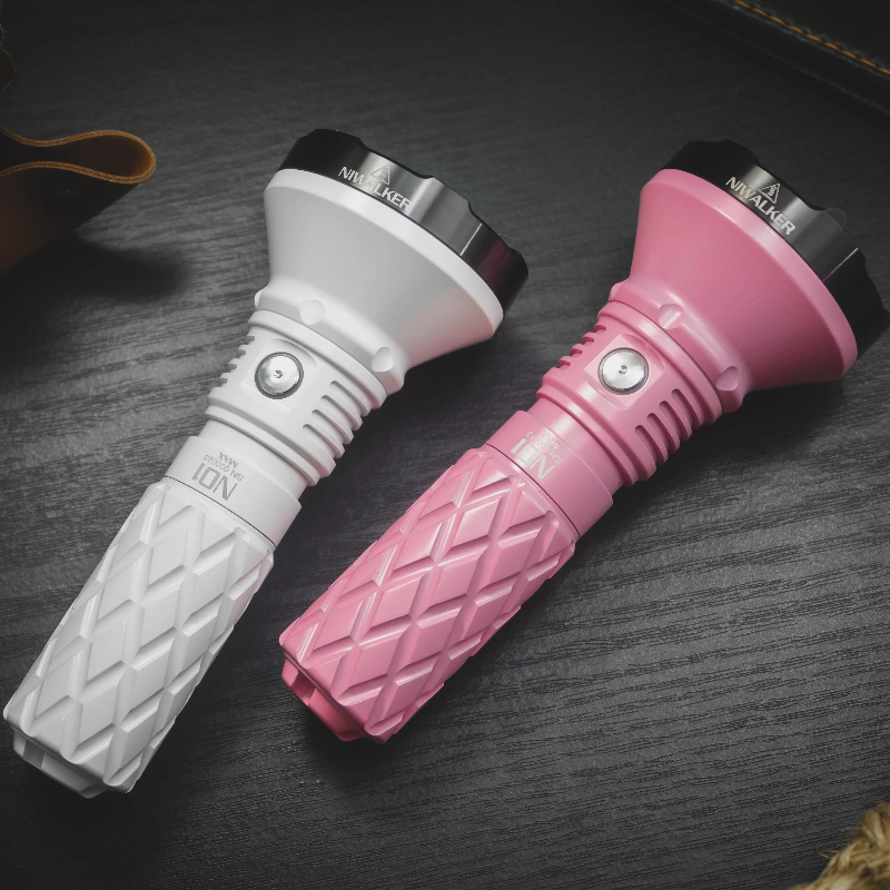 Niwalker N01 Max 2000lm 1300m Thrower 18650 Flashlight Secondary image