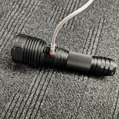 Nealsgadgets C8H SST40 SFT40 1800lm 18650 Thrower Flashlight