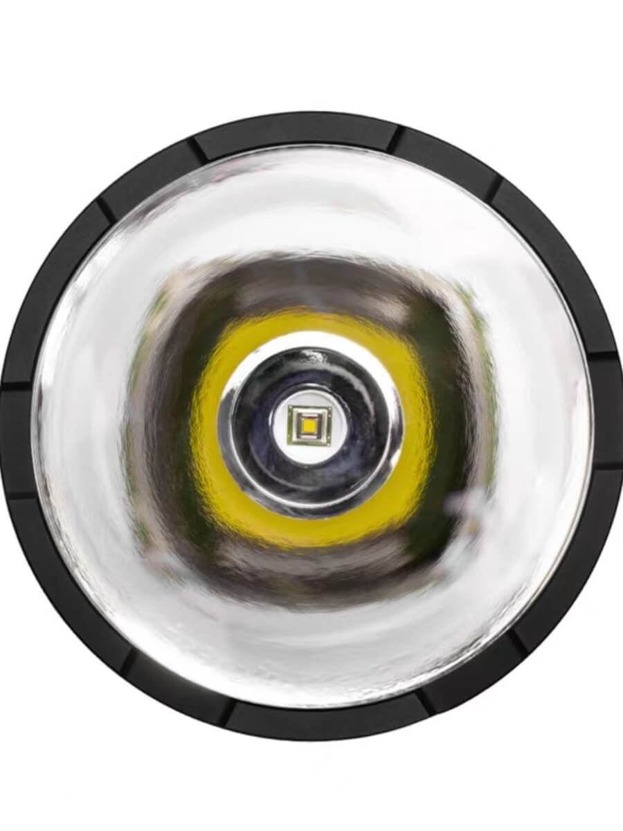 Lumintop GT110 SBT90.2 7000lm 2720m Thrower Flashlight Secondary image