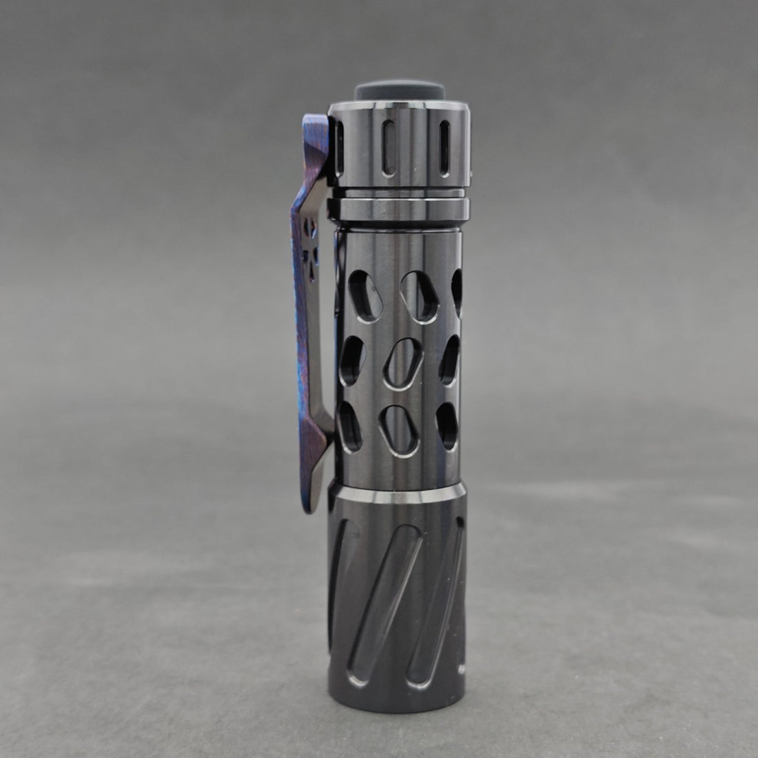 CDC x ReyLight Crusader Nichia 519a 550lm 10440 EDC Flashlight