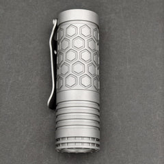 Reylight Dawn Hex- Ti Nichia 519a 4000K 18350 EDC Flashlight