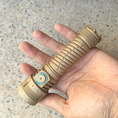 Vastlite Versa Bow 400lm 1200m Zoom 21700 LEP Flashlight