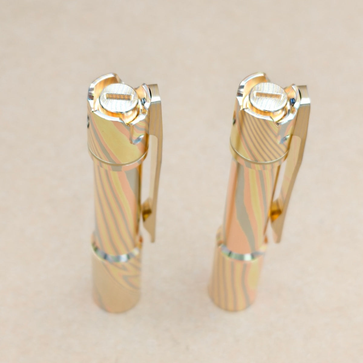 Reylight Pineapple mini MK3 Mokume Nichia 519a 10440 LED