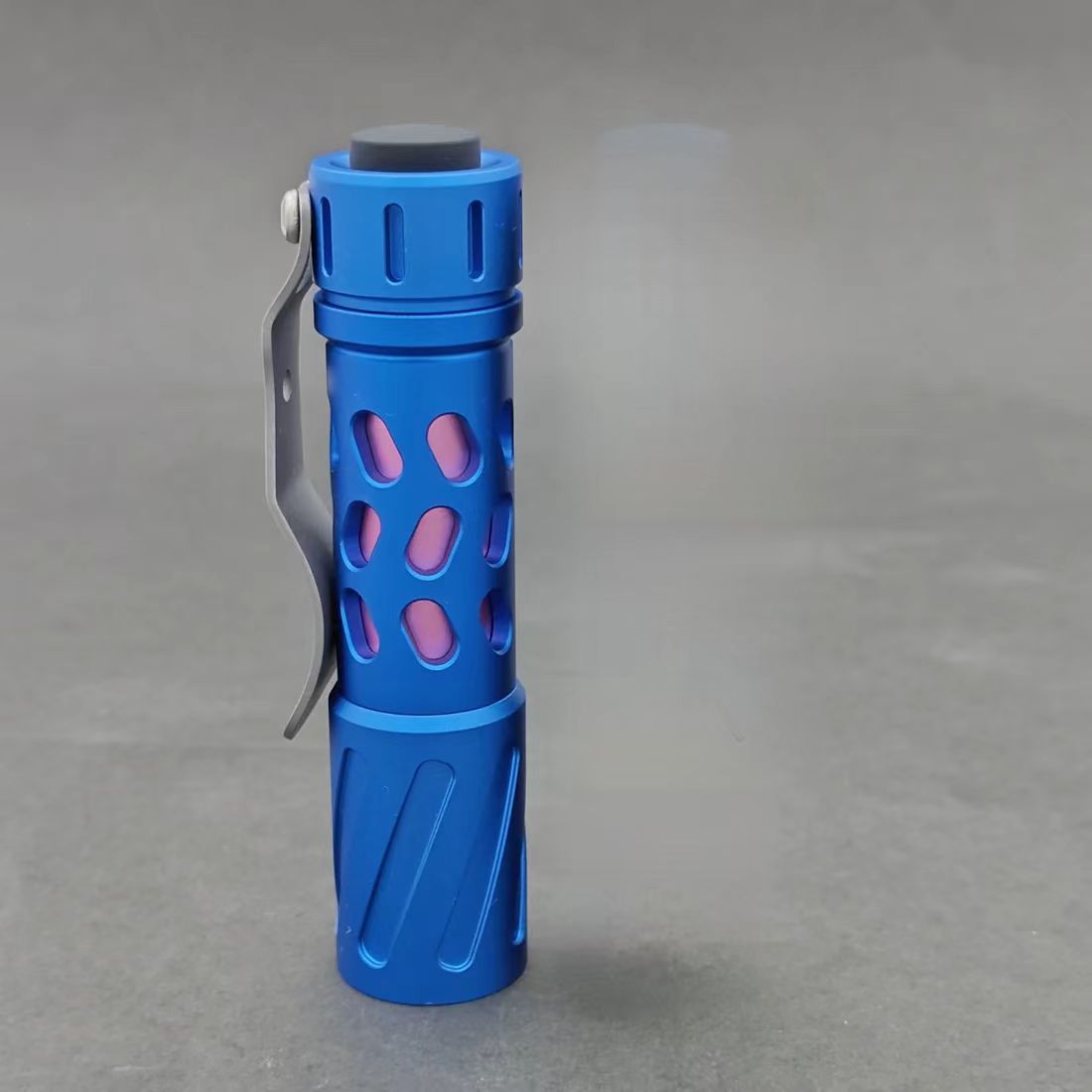 CDC x ReyLight Crusader Nichia 519a 550lm 10440 EDC Flashlight