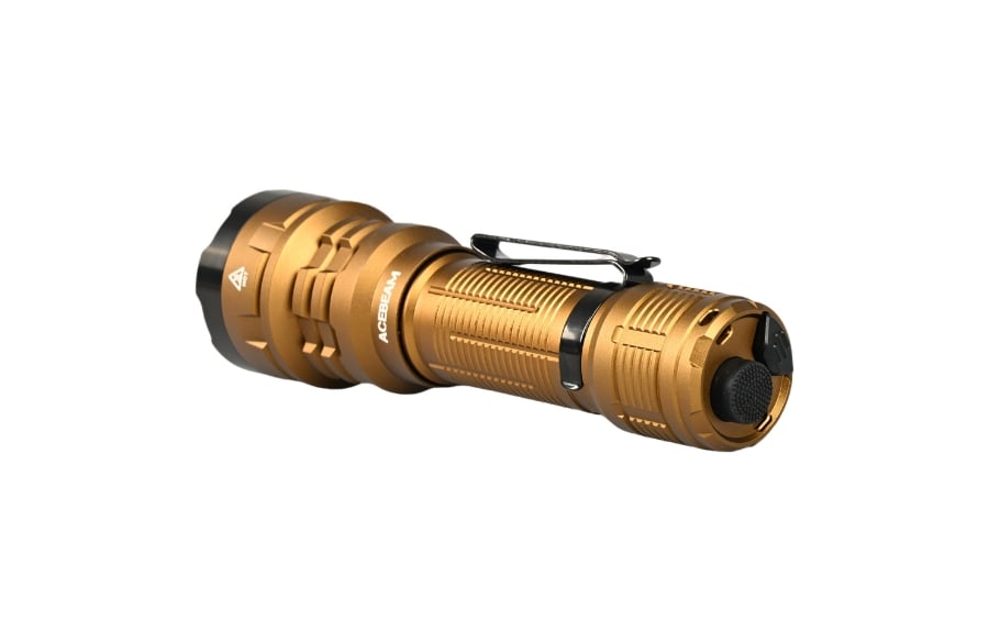 ACEBEAM DEFENDER P17 XHP70.3 LED 4900lm 445m 21700 Tactical LED Flashlight