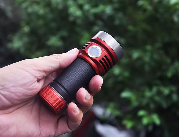 Amutorch X9 3*SST40 4500lm LED Flashlight Main image