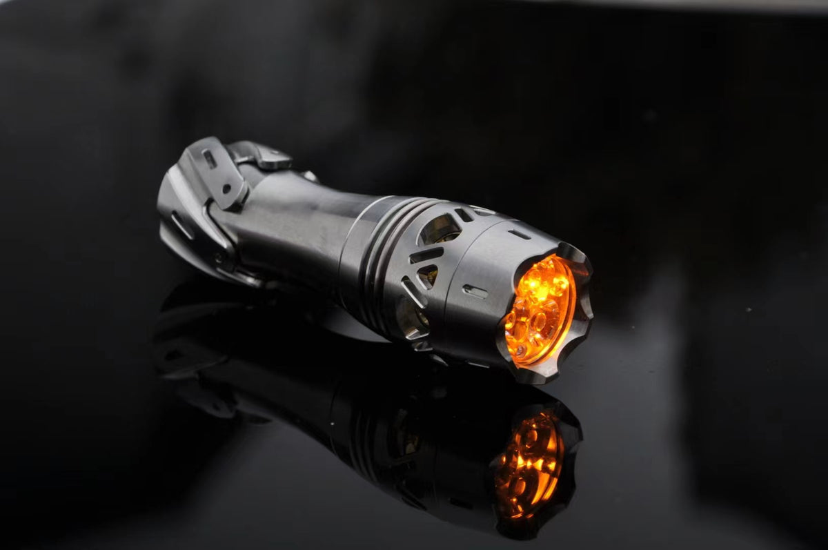 Giftglowedc Dawn TItanium Nichia 1100lm EDC Flashlight with Spinner