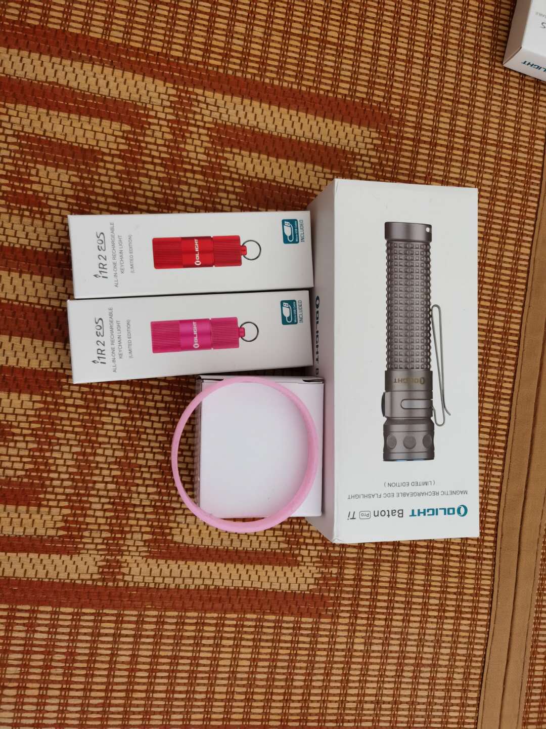 Nealsgadgets Flashlights