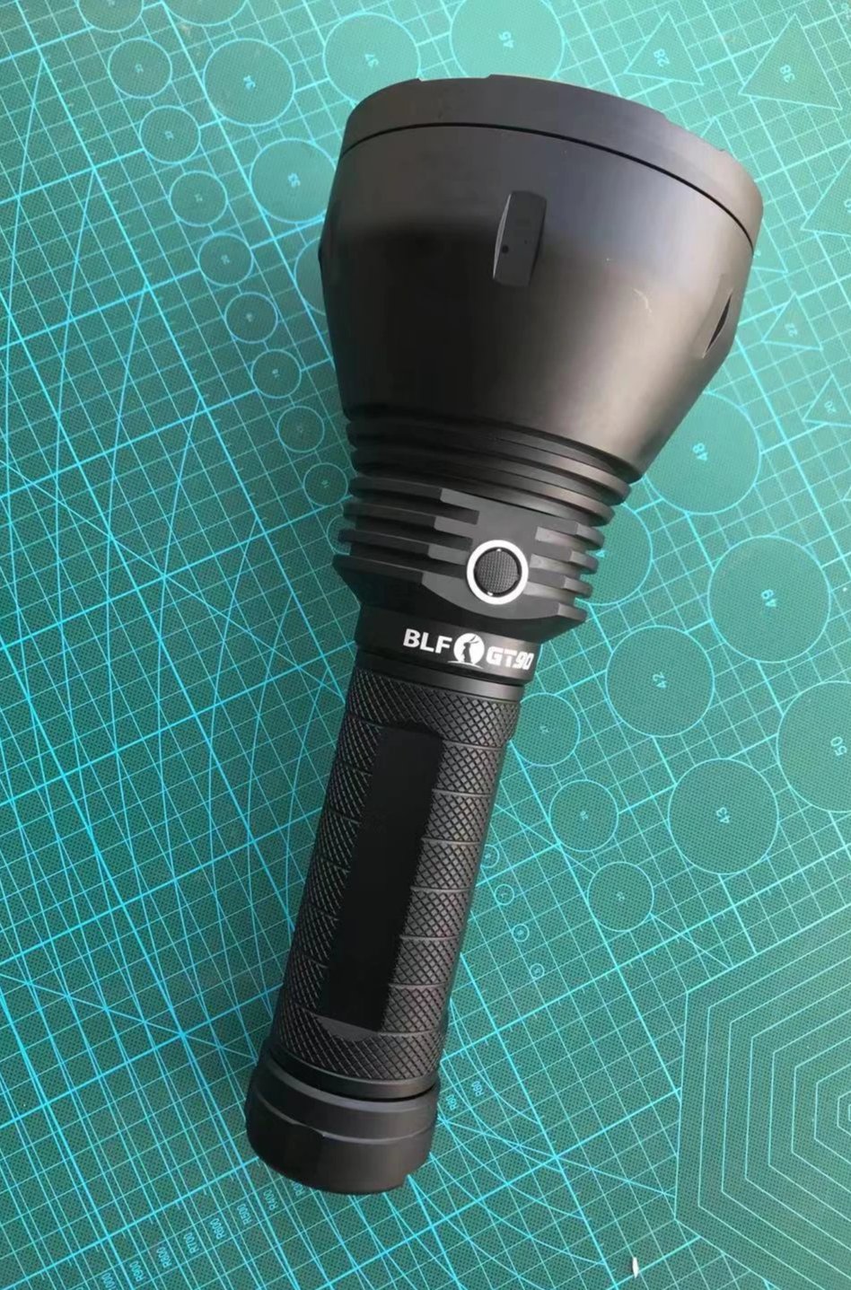 Lumintop BLF GT90 Luminus SBT90.2 7000LM 2720m Thrower Flashlight Battery Falshlight KIT