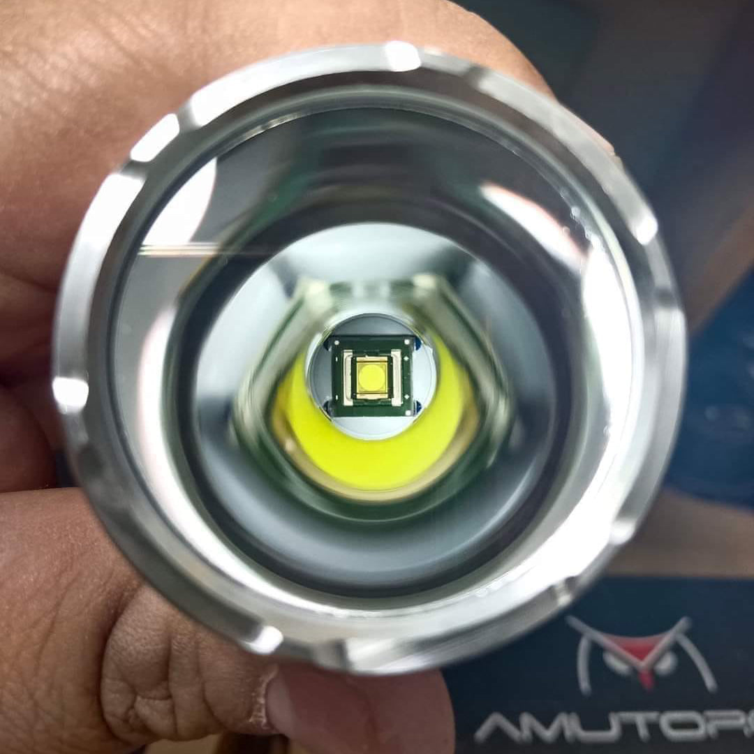 Amutorch XT45 RC90 3500lm 894m 21700 Thrower LED Flashlight Secondary image