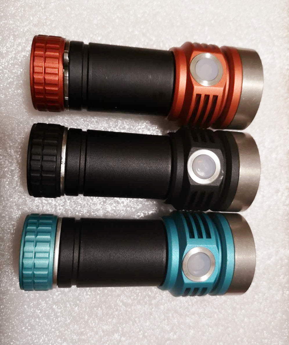 Amutorch X9 3*SST40 4500lm LED Flashlight