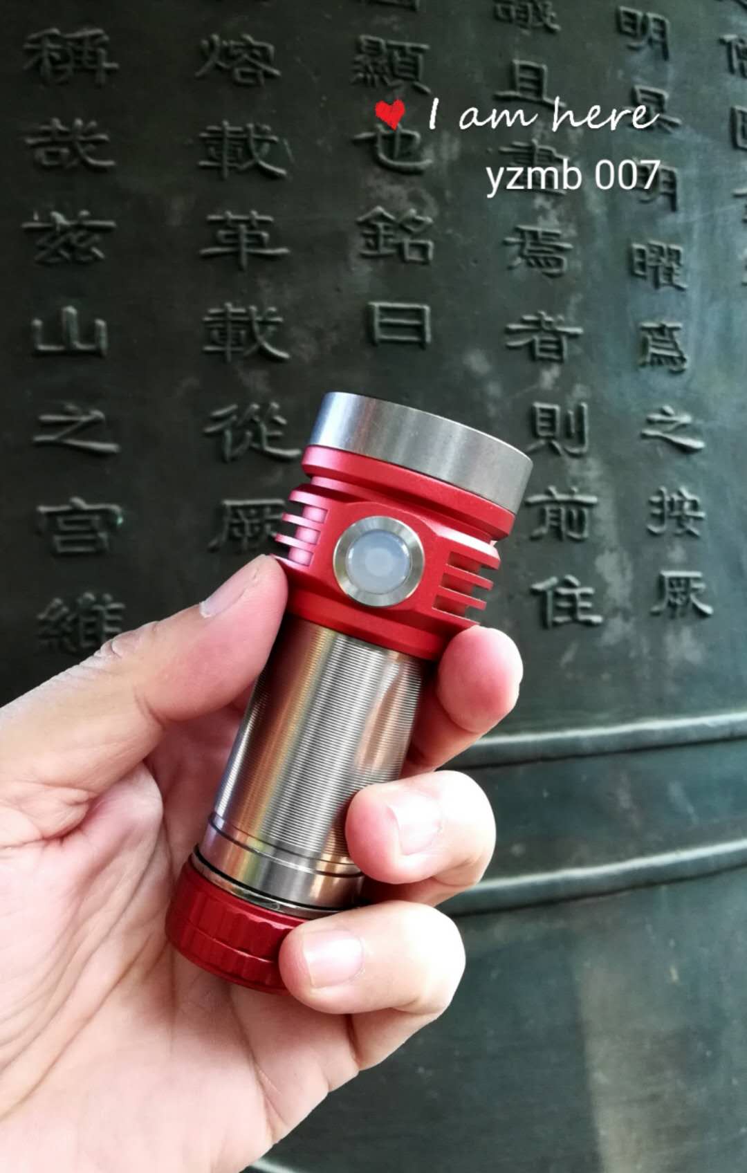 Amutorch X9 3*SST40 4500lm Titanium LED Flashlight