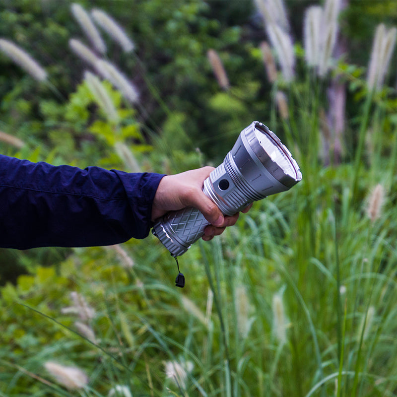 HaikeLite HK90 3*Luminus SBT90.2 18000lm 1732m Thrower LED Flashlight