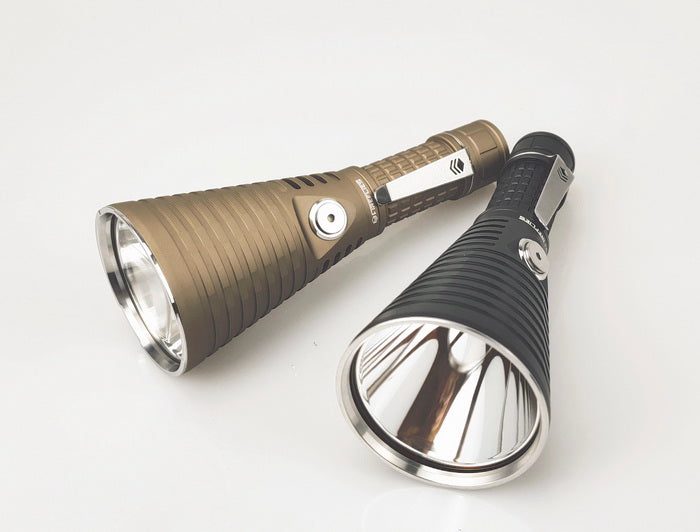 Fireflies T9R Luminuous STB90.2 5200lm 21700 Thrower Flashlight