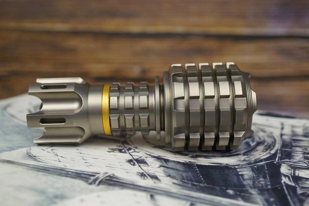 Peng Wang Custom Titanium He Dan Flashlight