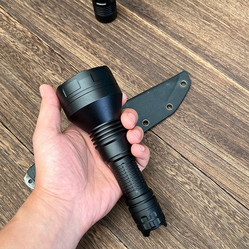 AMUTORCH BT60 600lm 2898m 21700 Thrower LEP Flahlight Main image