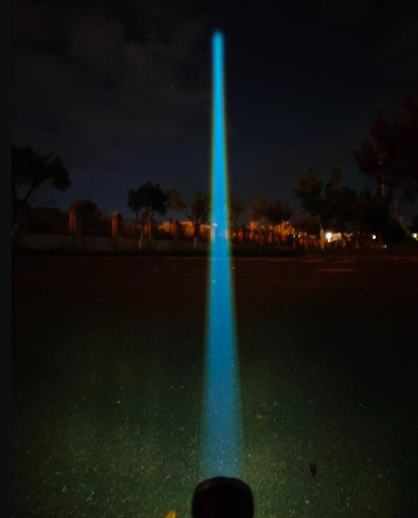 AMUTORCH BT55 Zoomable LEP 600lm 2898m 21700 Thrower Flahlight