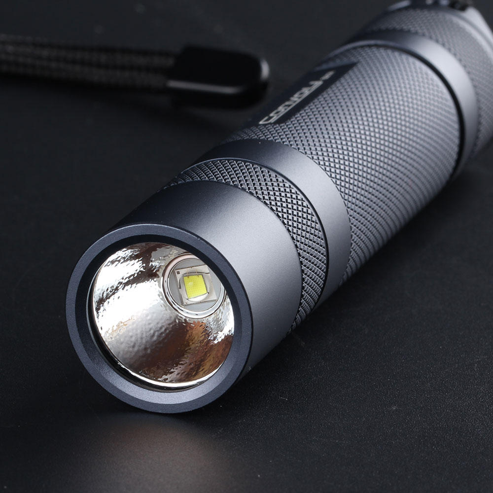 Convoy S21A Luminus sst40 2300lm 21700 EDC LED  Flashlight