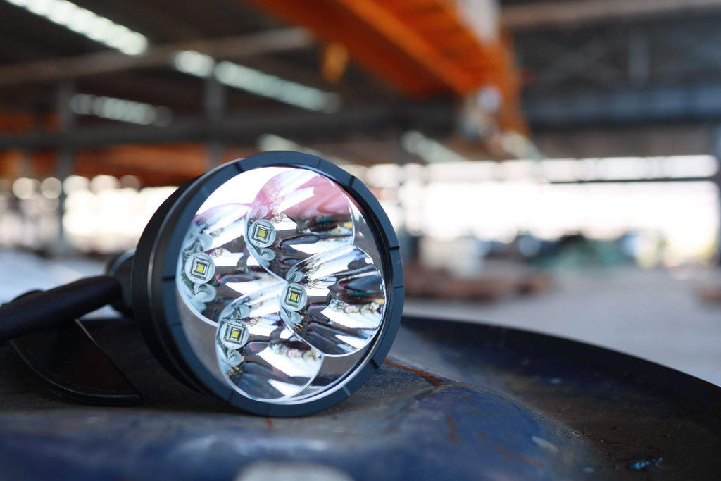 Lumintop GT94 4xSBT90.2 20000LM 2450m LED Flashlight