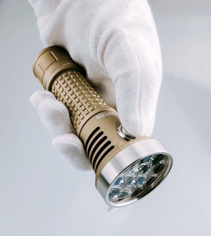 Fireflies E12R 12000lm Flood 21700 Flashlight Anduril UI