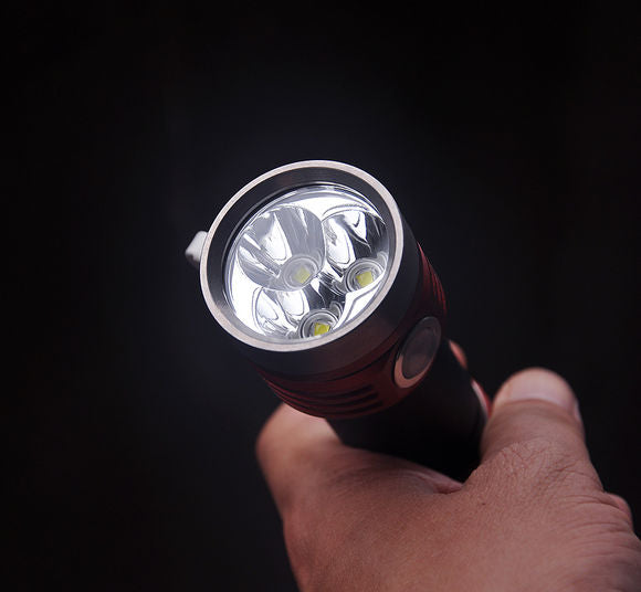 Amutorch X9 3*SST40 4500lm LED Flashlight Secondary image