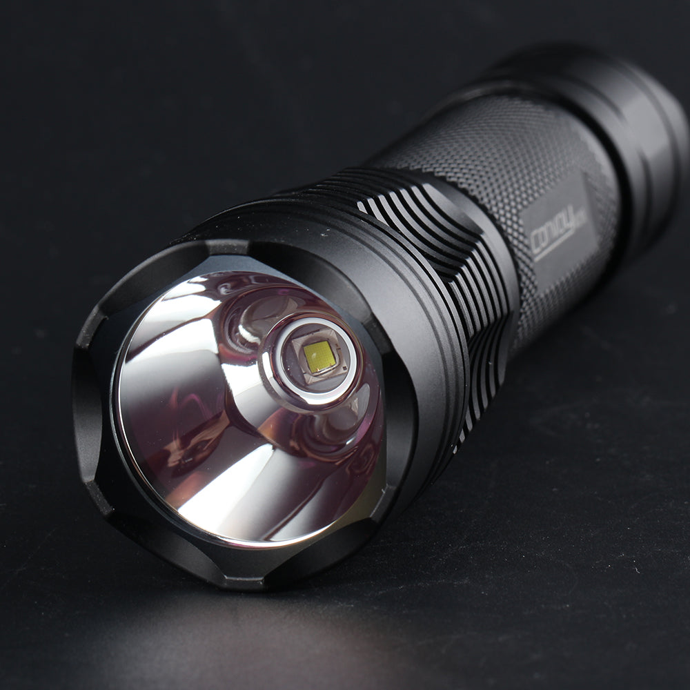 Convoy M21B luminus sst40 Flashlight