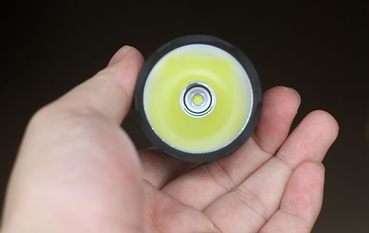 Convoy C8 XML2 U2-1A LED Flashlight