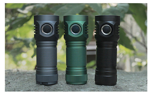 Emisar D4S 26650 4300lm HIGH POWER LED FLASHLIGHT. Main image