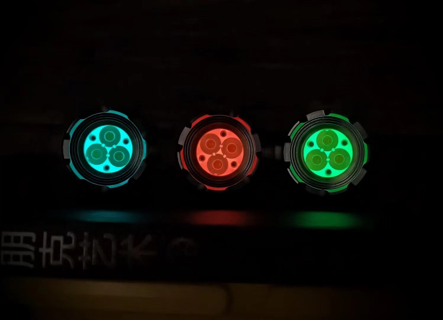 Peng Wang Custom Titanium He Dan Flashlight