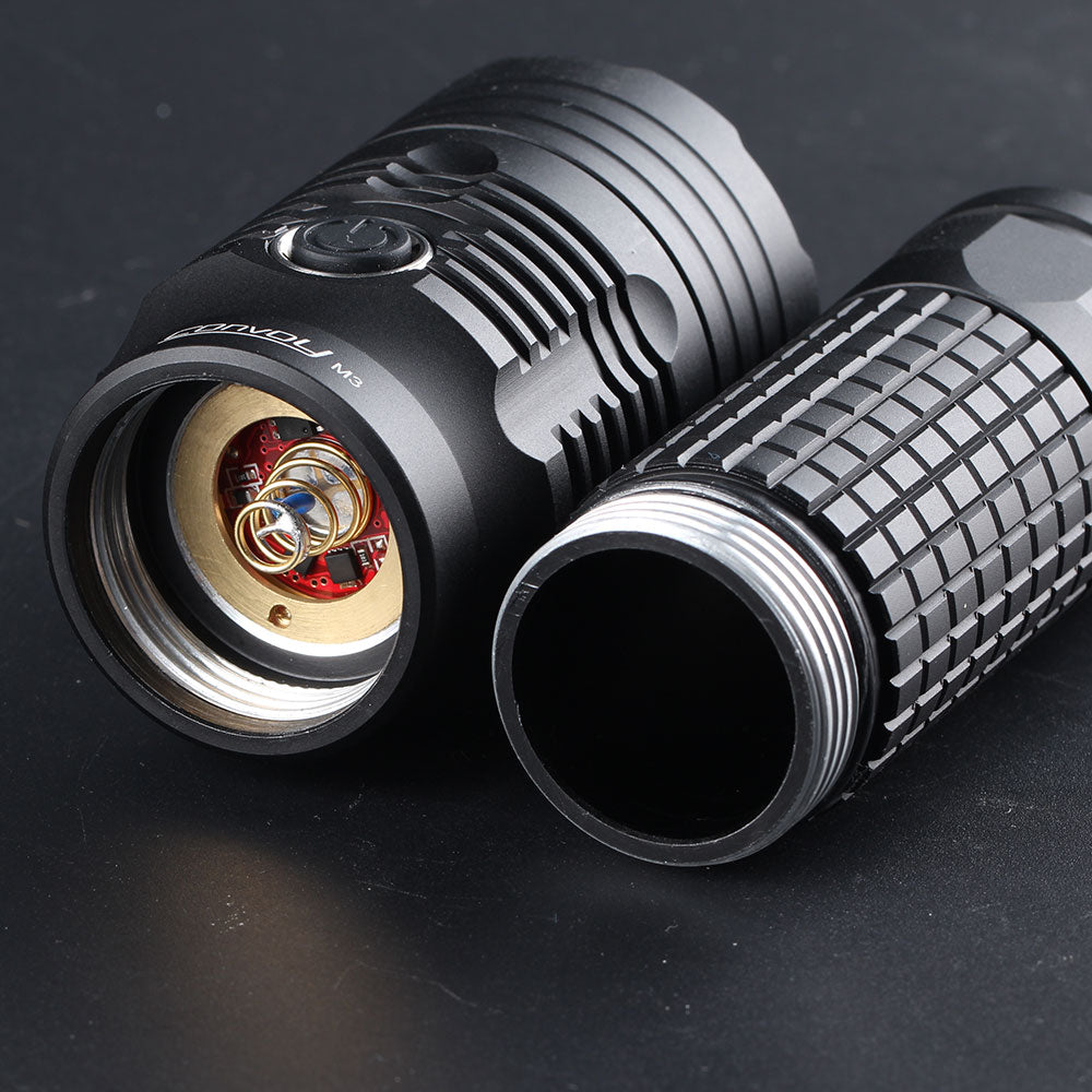 Convoy M3 XHP70.2 4300LM LED Flashlight WIth Temperature Protection