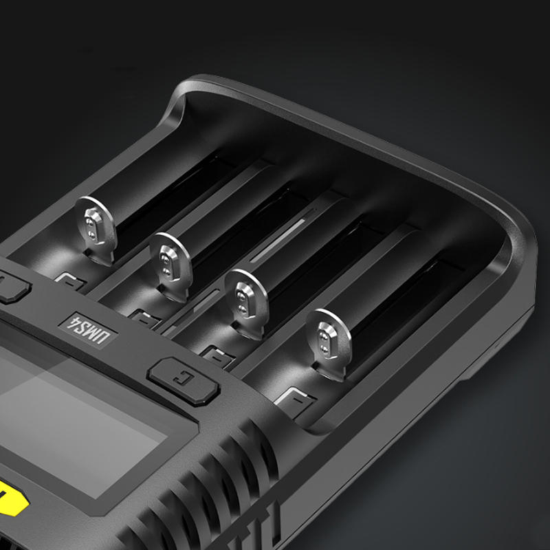 NITECORE UMS4  LCD Screen 4 slots USB Battery Charger 18650/21700