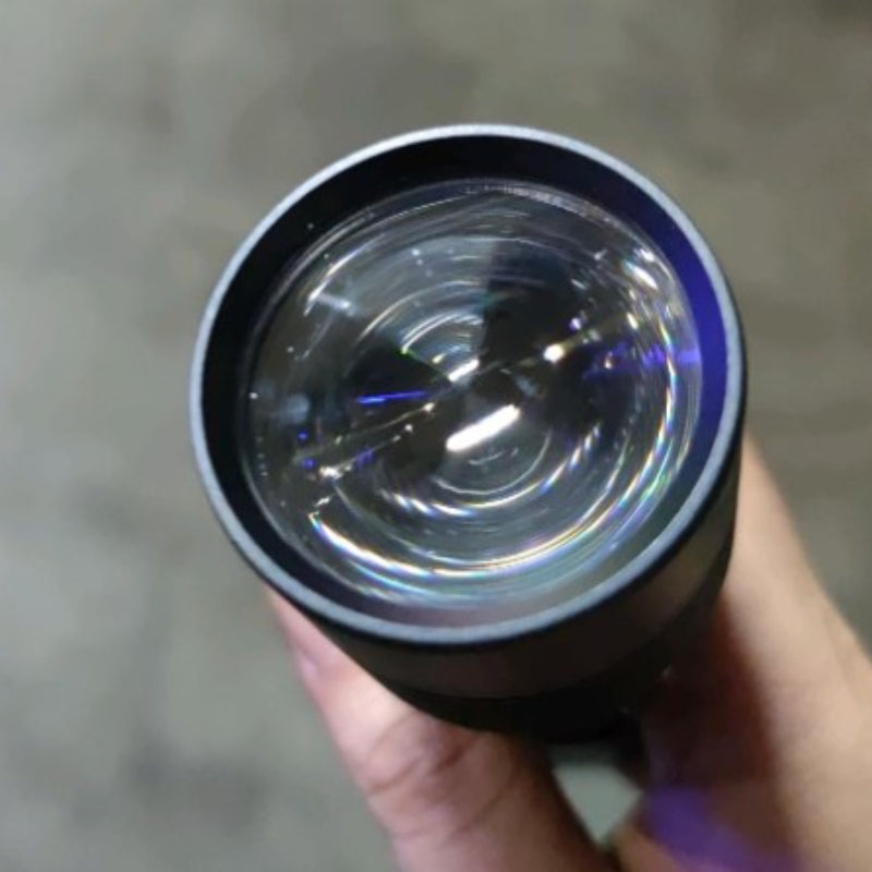 Amutorch XT45 1300lm 894m Fresnel Lens 21700 Thrower LED Flashlight  Black