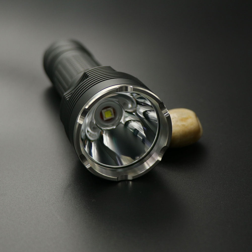 BLF D80v2 SST40 2000lm/XPL-HI 1500lm 18650 LED Flashlight